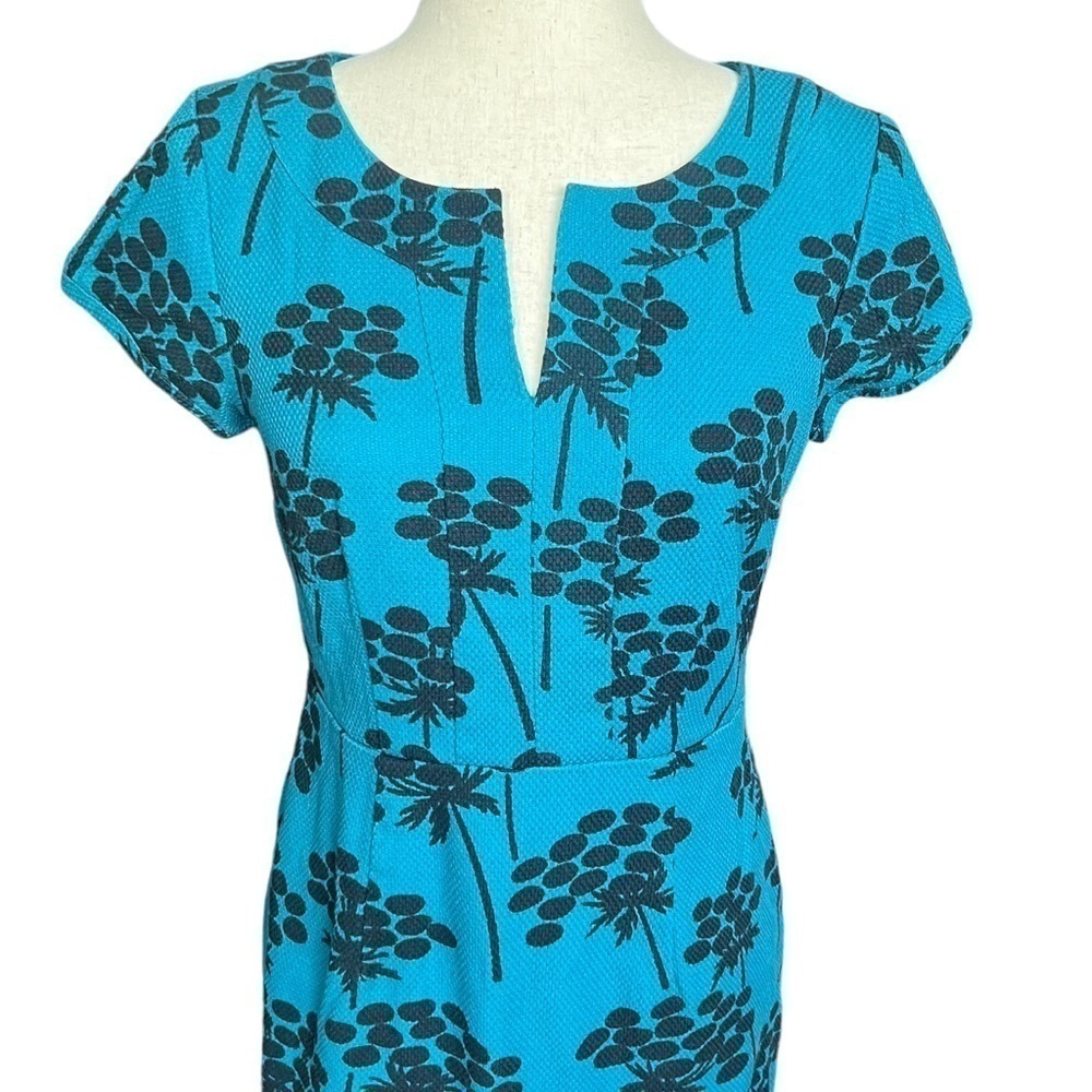 Boden Notch Neck Midi Length Waffle Floral Shift Dress Size 4 Blue Teacher Prep - Picture 5 of 8